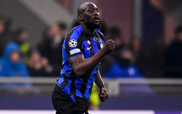 卡塔尔男足在小组赛中0-3爆冷负于突尼斯，遗憾出局，引发热议。