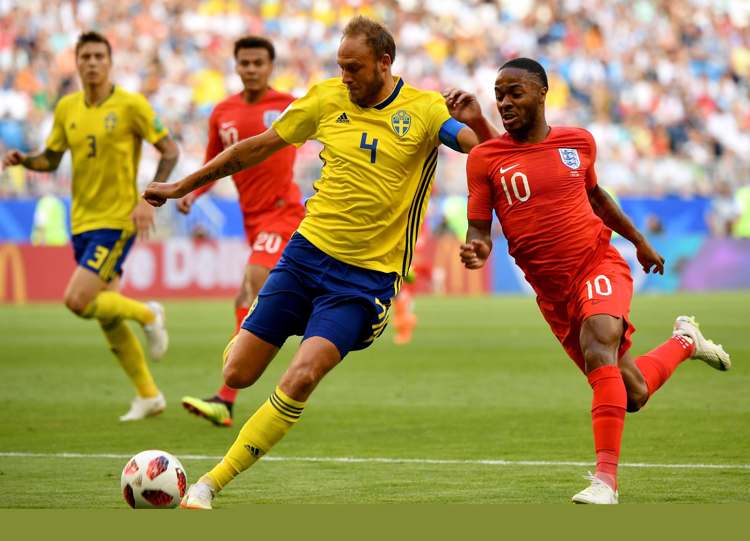 这配合比游戏里还流畅