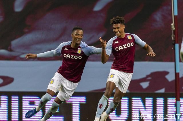 TA：利马传球出色&充满侵略性，他的回归可以丰富曼联打法