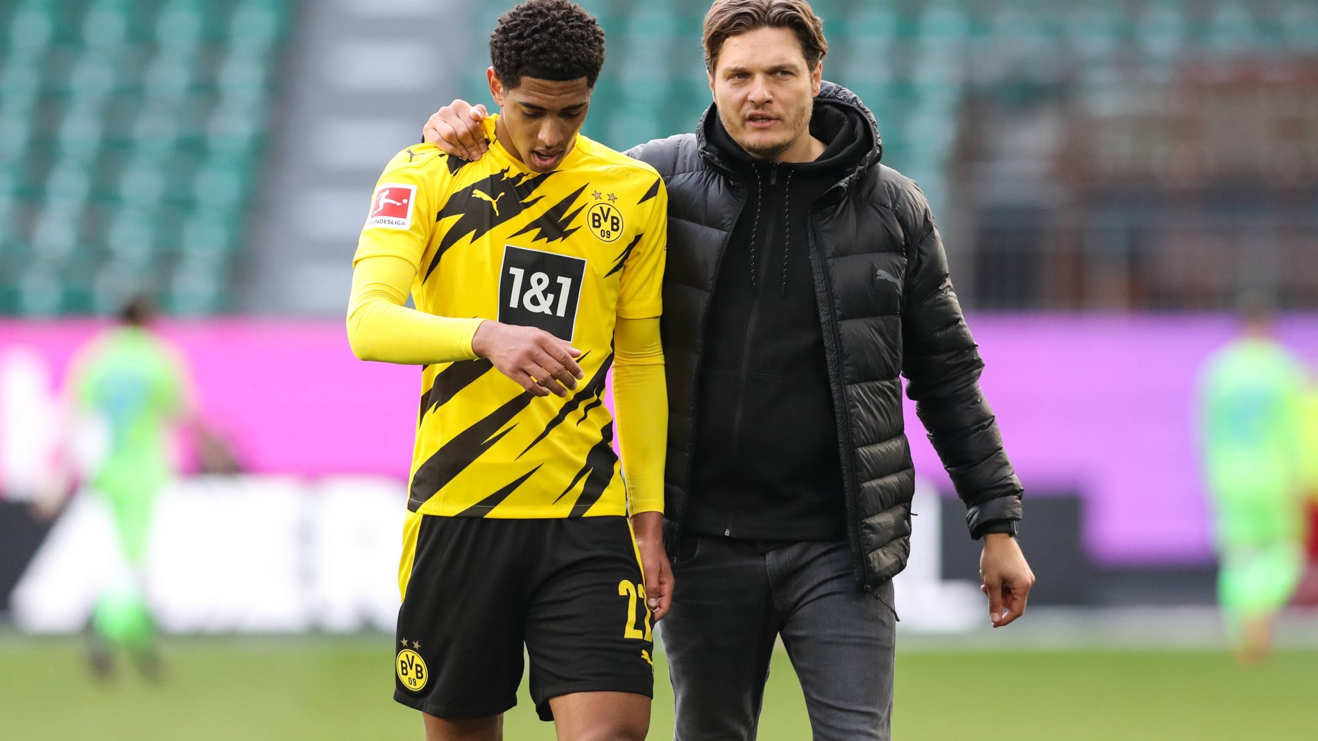 青岛伤兵满营迎常规赛！齐鲁德比争议判罚成导火索？